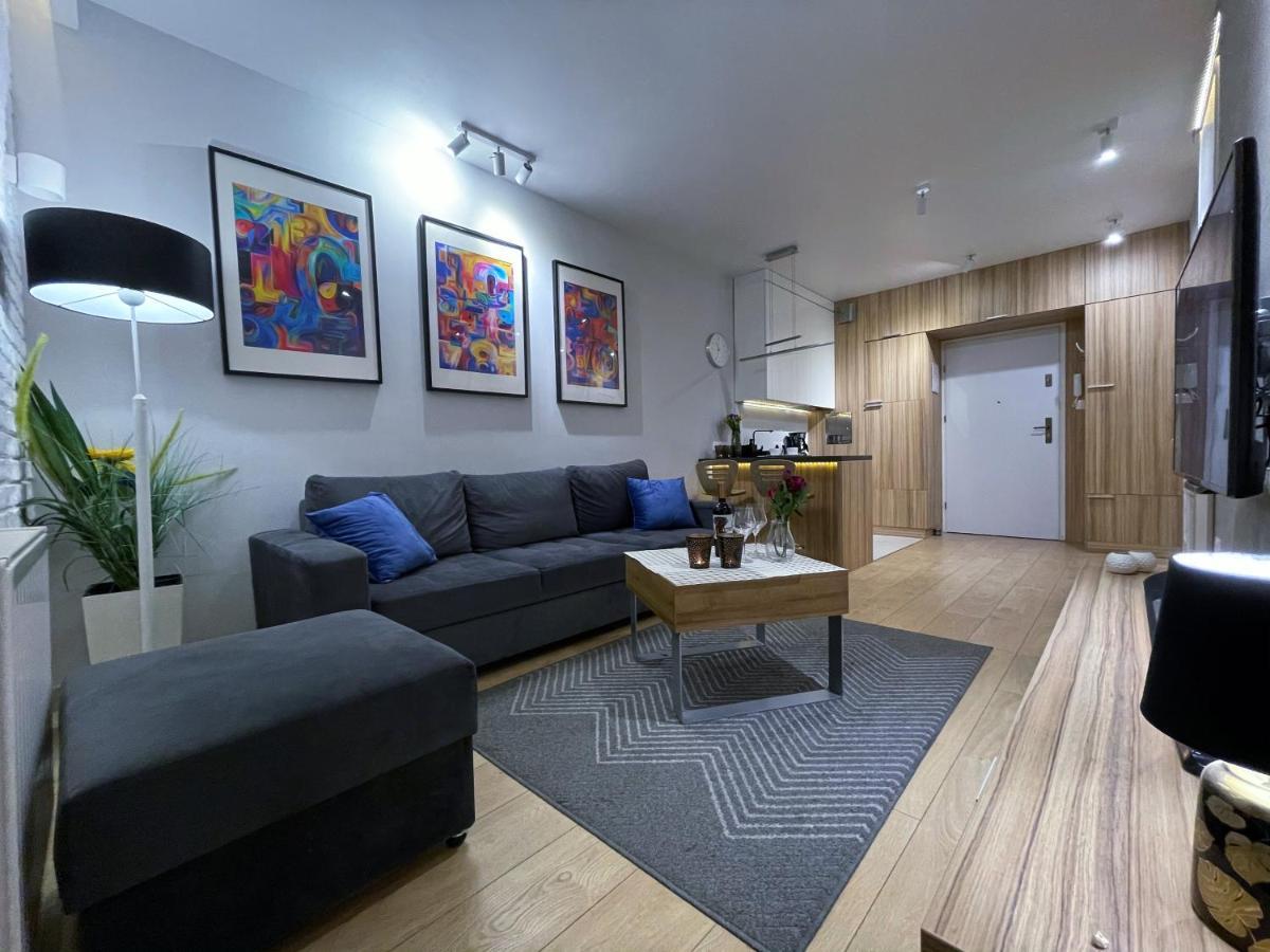 4Uapart-Apartment Suite Picasso 슈비노우이스쳬 외부 사진